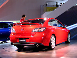 Photo - Mazda Atenza Sport Rear-view